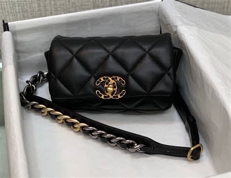 chanel bumbag|Chanel belt bag 2021.